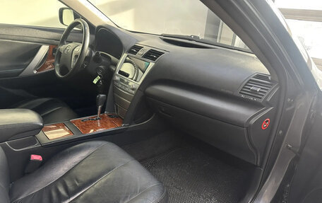 Toyota Camry, 2008 год, 1 300 000 рублей, 19 фотография