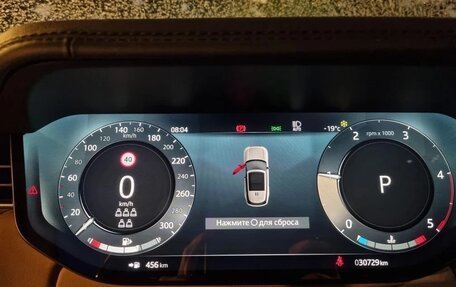 Land Rover Range Rover IV рестайлинг, 2023 год, 23 000 000 рублей, 6 фотография