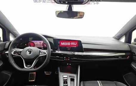 Volkswagen Golf VIII, 2023 год, 1 991 911 рублей, 11 фотография