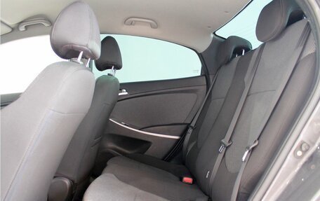 Hyundai Solaris II рестайлинг, 2013 год, 949 000 рублей, 13 фотография