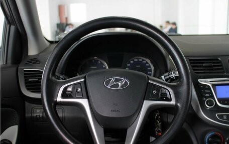 Hyundai Solaris II рестайлинг, 2013 год, 949 000 рублей, 15 фотография