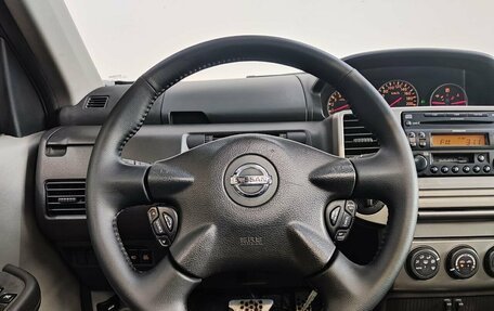 Nissan X-Trail, 2006 год, 800 000 рублей, 10 фотография