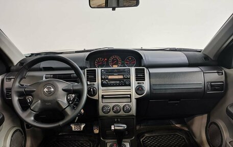 Nissan X-Trail, 2006 год, 800 000 рублей, 9 фотография