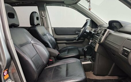 Nissan X-Trail, 2006 год, 800 000 рублей, 16 фотография