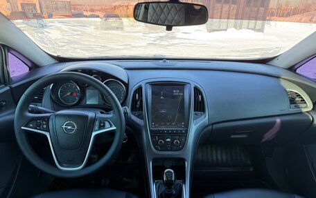 Opel Astra J, 2012 год, 630 000 рублей, 7 фотография