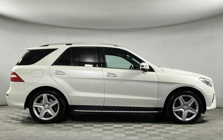 Mercedes-Benz M-Класс, 2012 год, 2 499 000 рублей, 4 фотография