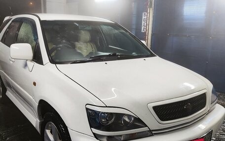 Toyota Harrier, 1999 год, 850 000 рублей, 12 фотография