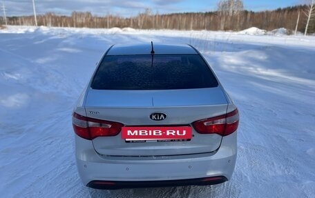 KIA Rio III рестайлинг, 2013 год, 550 000 рублей, 5 фотография