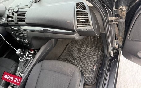 BMW 1 серия, 2007 год, 700 000 рублей, 8 фотография