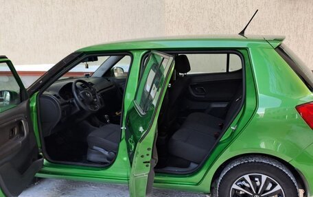 Skoda Fabia II, 2013 год, 1 050 000 рублей, 10 фотография