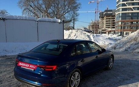 Audi A4, 2018 год, 2 800 000 рублей, 7 фотография