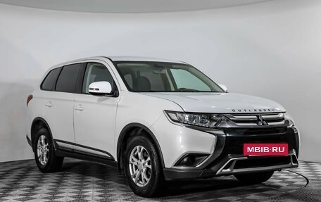 Mitsubishi Outlander III рестайлинг 3, 2018 год, 1 519 000 рублей, 3 фотография