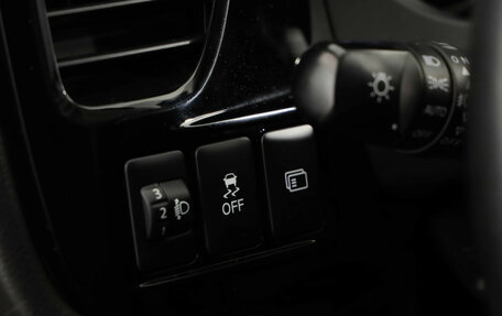 Mitsubishi Outlander III рестайлинг 3, 2018 год, 1 519 000 рублей, 20 фотография