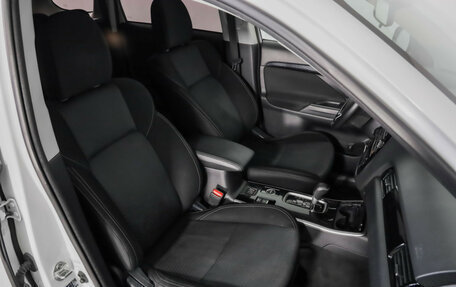 Mitsubishi Outlander III рестайлинг 3, 2018 год, 1 519 000 рублей, 23 фотография