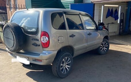 Chevrolet Niva I рестайлинг, 2006 год, 330 000 рублей, 5 фотография