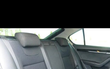 Skoda Octavia, 2015 год, 1 350 000 рублей, 4 фотография