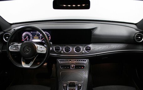 Mercedes-Benz E-Класс, 2019 год, 4 419 900 рублей, 7 фотография
