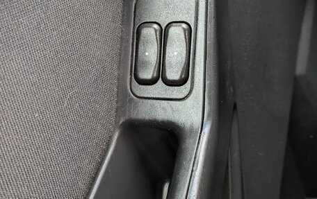 Opel Meriva, 2003 год, 350 000 рублей, 32 фотография