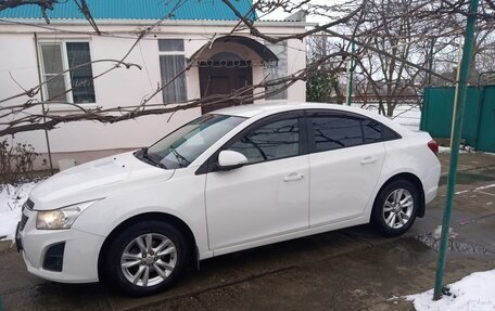 Chevrolet Cruze II, 2013 год, 800 000 рублей, 4 фотография