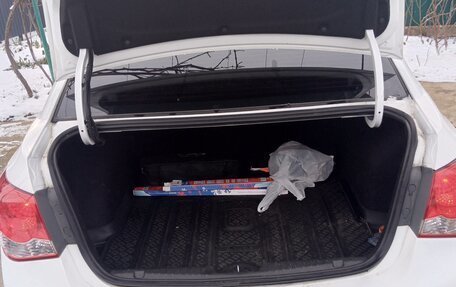 Chevrolet Cruze II, 2013 год, 800 000 рублей, 10 фотография