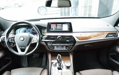 BMW 6 серия, 2018 год, 4 249 000 рублей, 17 фотография