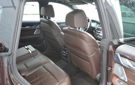 BMW 6 серия, 2018 год, 4 249 000 рублей, 15 фотография