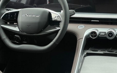 CheryExeed TXL, 2024 год, 3 850 000 рублей, 13 фотография