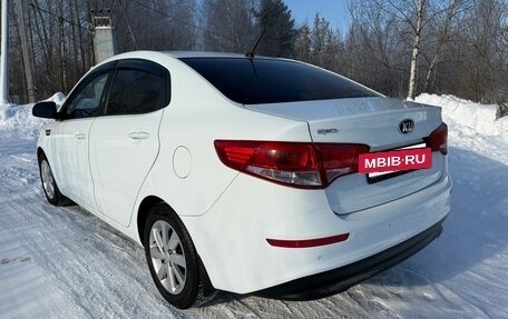 KIA Rio III рестайлинг, 2016 год, 1 180 000 рублей, 6 фотография