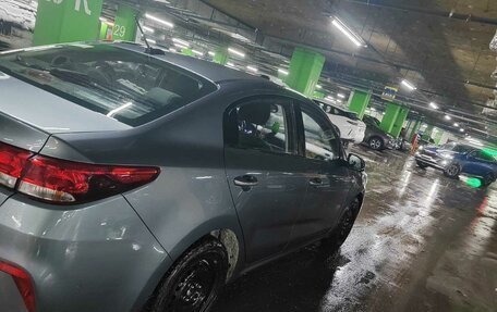 KIA Rio IV, 2017 год, 1 100 000 рублей, 10 фотография