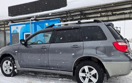 Mitsubishi Outlander III рестайлинг 3, 2007 год, 845 000 рублей, 6 фотография