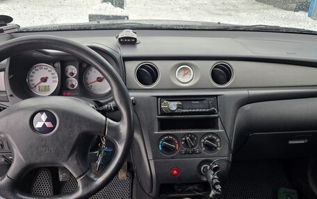 Mitsubishi Outlander III рестайлинг 3, 2007 год, 845 000 рублей, 13 фотография