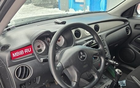 Mitsubishi Outlander III рестайлинг 3, 2007 год, 845 000 рублей, 9 фотография