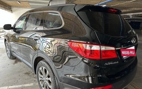 Hyundai Santa Fe III рестайлинг, 2014 год, 2 300 000 рублей, 3 фотография