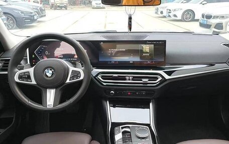 BMW 3 серия, 2022 год, 4 000 000 рублей, 9 фотография