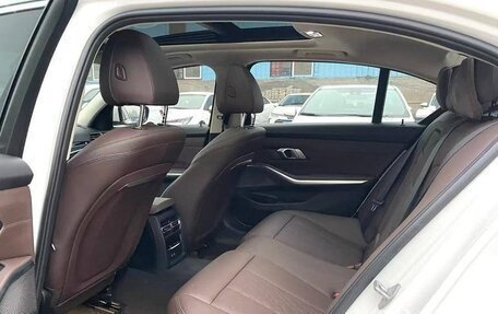 BMW 3 серия, 2022 год, 4 000 000 рублей, 10 фотография