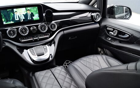 Mercedes-Benz Vito, 2023 год, 6 780 000 рублей, 33 фотография