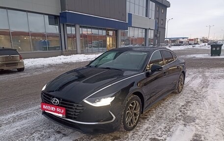 Hyundai Sonata VIII, 2020 год, 2 150 000 рублей, 2 фотография