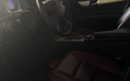 Mercedes-Benz C-Класс, 2007 год, 1 100 000 рублей, 12 фотография