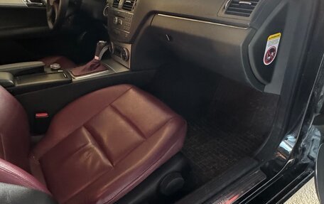 Mercedes-Benz C-Класс, 2007 год, 1 100 000 рублей, 11 фотография