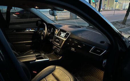 Mercedes-Benz M-Класс, 2012 год, 2 100 000 рублей, 13 фотография