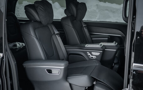 Mercedes-Benz V-Класс, 2025 год, 14 100 000 рублей, 25 фотография