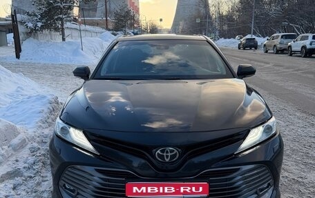 Toyota Camry, 2018 год, 2 500 000 рублей, 1 фотография