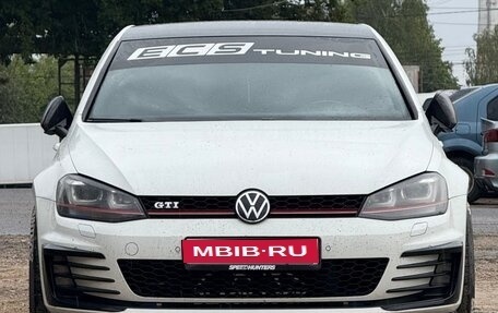 Volkswagen Golf GTI VII, 2014 год, 2 500 000 рублей, 1 фотография