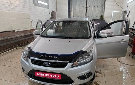 Ford Focus II рестайлинг, 2010 год, 800 000 рублей, 1 фотография