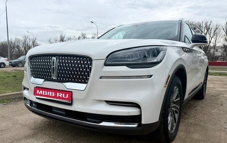 Lincoln Aviator II, 2022 год, 6 200 000 рублей, 1 фотография