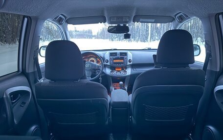 Toyota RAV4, 2011 год, 1 600 000 рублей, 13 фотография