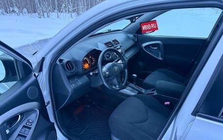 Toyota RAV4, 2011 год, 1 600 000 рублей, 11 фотография