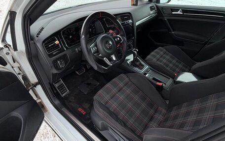 Volkswagen Golf GTI VII, 2014 год, 2 500 000 рублей, 11 фотография