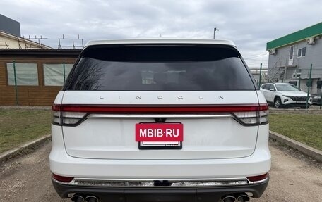 Lincoln Aviator II, 2022 год, 6 200 000 рублей, 10 фотография