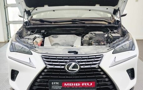 Lexus NX I, 2017 год, 3 679 000 рублей, 9 фотография